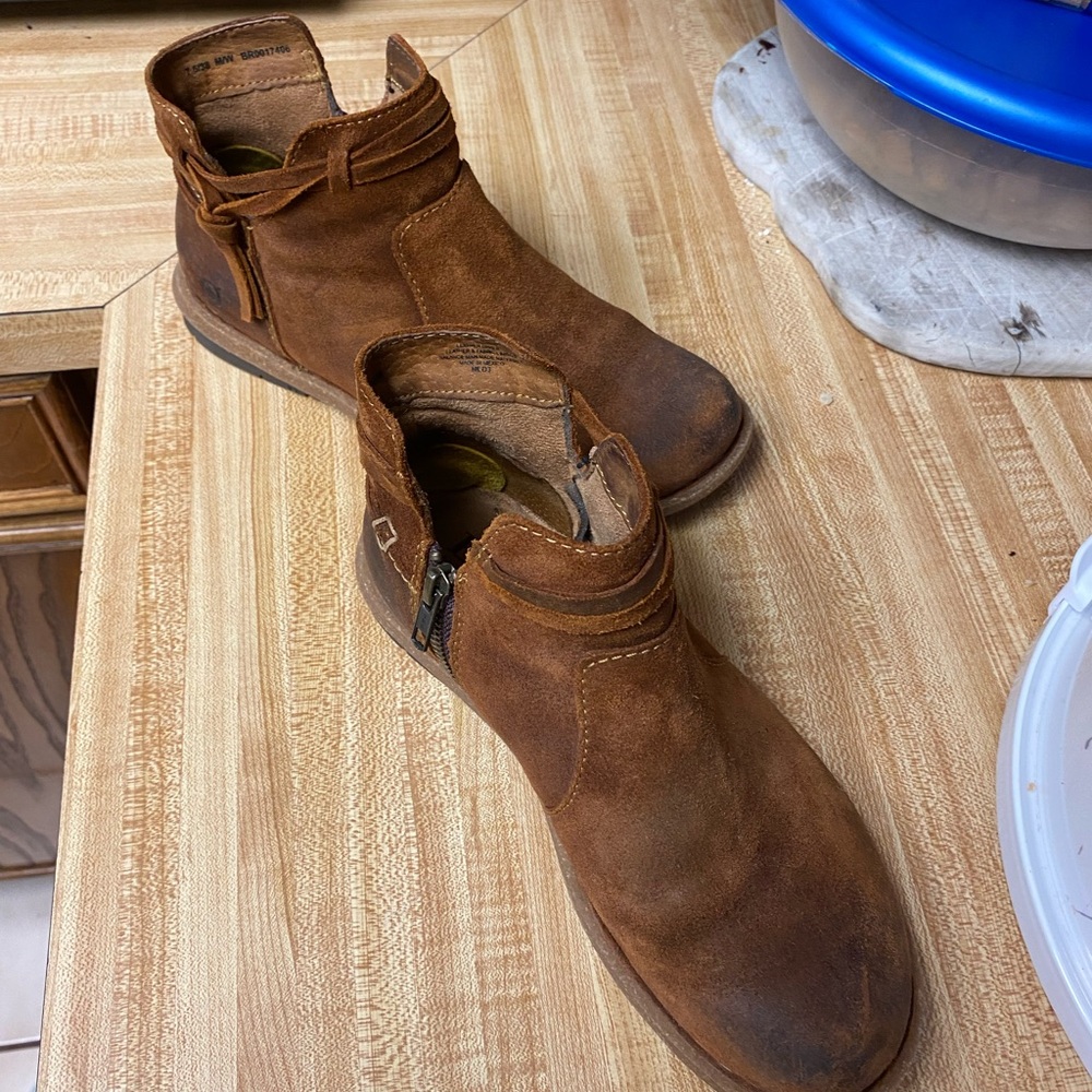 BORN Wynter Brown Suede Booties - Picture 3 of 10